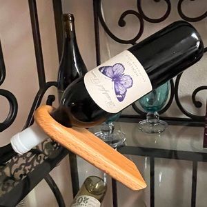 Floating Oak Wine Bottle Holder